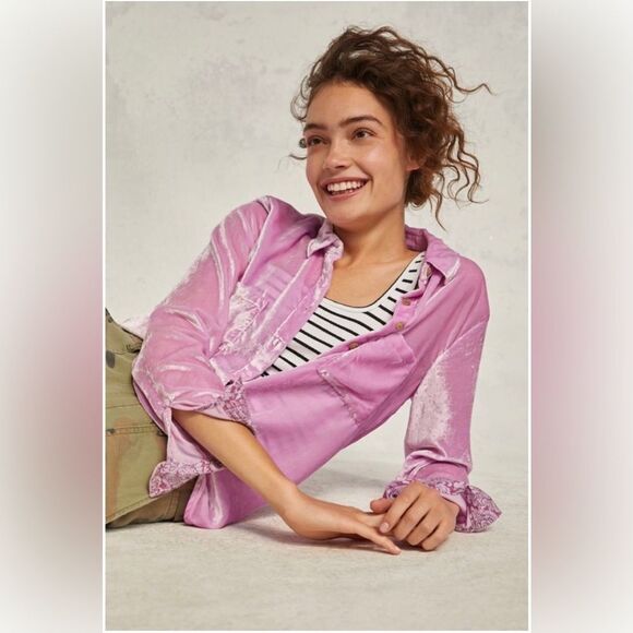 PILCRO
The Hadley Relaxed Buttondown Shirt :
Velvet Edition; Size 4 - Picture 4 of 11